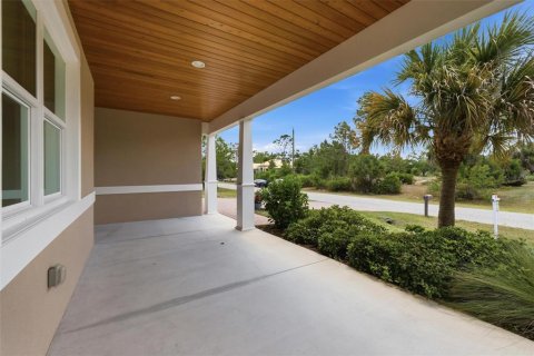 Casa en venta en North Port, Florida, 3 dormitorios, 227.15 m2 № 2383310 - foto 9