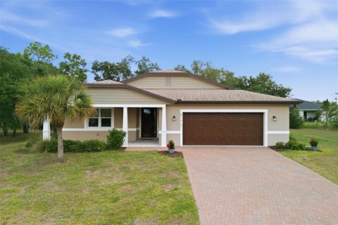 Casa en venta en North Port, Florida, 3 dormitorios, 227.15 m2 № 2383310 - foto 2