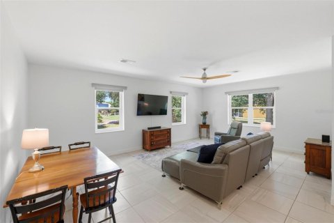 Casa en venta en North Port, Florida, 3 dormitorios, 227.15 m2 № 2383310 - foto 26