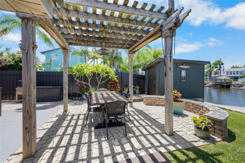 Villa ou maison à vendre à Hernando Beach, Floride: 3 chambres, 132.01 m2 № 1919235 - photo 6