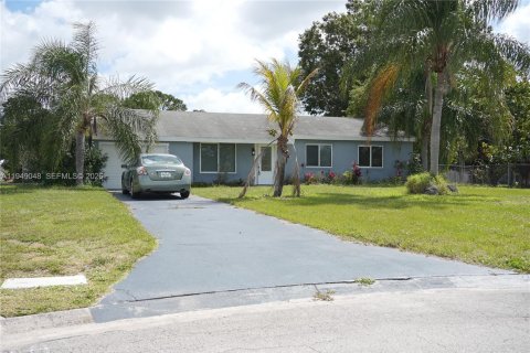 Villa ou maison à vendre à Port St. Lucie, Floride: 3 chambres, 127.09 m2 № 2004855 - photo 6