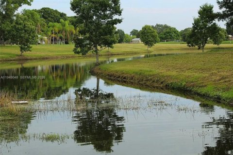 Villa ou maison à vendre à Port St. Lucie, Floride: 3 chambres, 127.09 m2 № 2004855 - photo 5