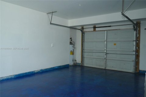 Villa ou maison à vendre à Port St. Lucie, Floride: 3 chambres, 127.09 m2 № 2004855 - photo 20