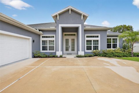 House in Palm Coast, Florida 4 bedrooms, 250 sq.m. № 2277547