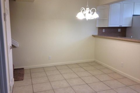 Townhouse in Boca Raton, Florida 2 bedrooms, 120.96 sq.m. № 2083745 - photo 9