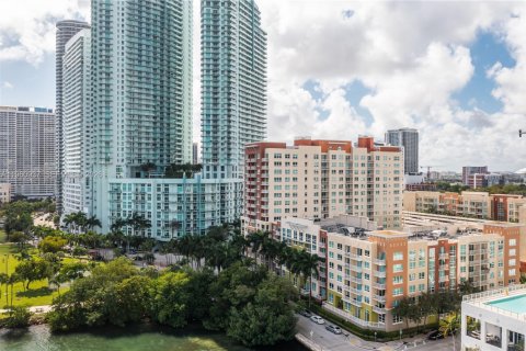 Copropriété à louer à Miami, Floride: 1 chambre, 67.17 m2 № 2023413 - photo 21