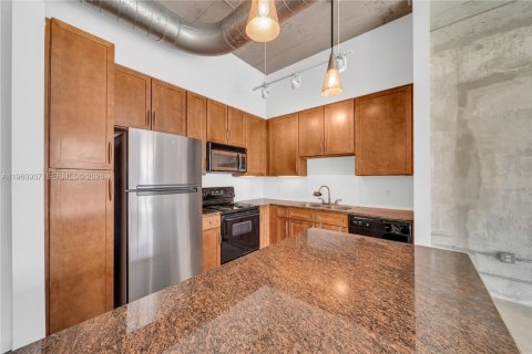 Copropriété à louer à Miami, Floride: 1 chambre, 67.17 m2 № 2023413 - photo 8