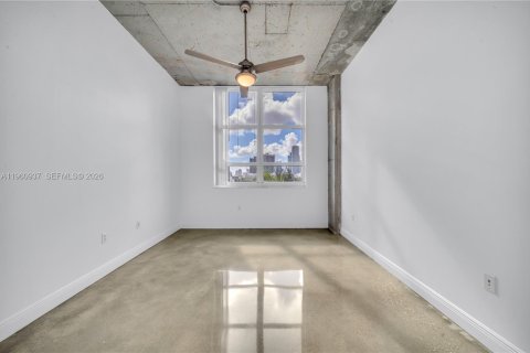 Copropriété à louer à Miami, Floride: 1 chambre, 67.17 m2 № 2023413 - photo 11