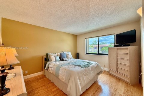 Condo in Weston, Florida, 2 bedrooms  № 2036173 - photo 9