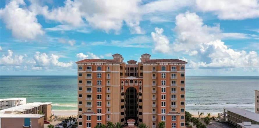 Condo in Daytona Beach, Florida, 3 bedrooms  № 1910484