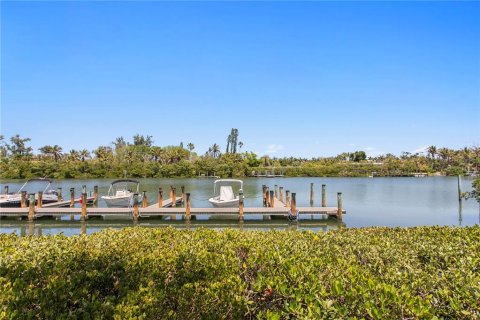 Condominio en alquiler en Longboat Key, Florida, 2 dormitorios, 134.62 m2 № 2310832 - foto 30