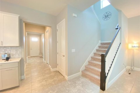Villa ou maison à louer à Winter Garden, Floride: 4 chambres, 241.36 m2 № 2114722 - photo 6