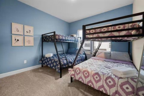 Townhouse in Davenport, Florida 4 bedrooms, 173.82 sq.m. № 2205137 - photo 10