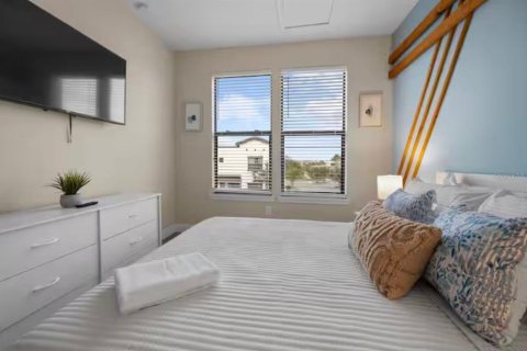 Townhouse in Davenport, Florida 4 bedrooms, 173.82 sq.m. № 2205137 - photo 7