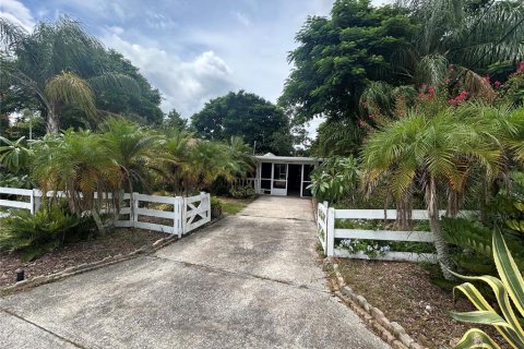 Casa en venta en Lake Wales, Florida, 2 dormitorios, 132.39 m2 № 1901865 - foto 25