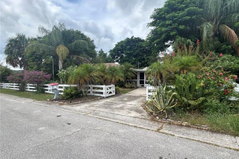 Casa en venta en Lake Wales, Florida, 2 dormitorios, 132.39 m2 № 1901865 - foto 24