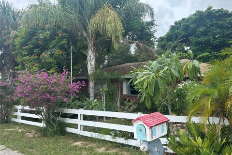 Casa en venta en Lake Wales, Florida, 2 dormitorios, 132.39 m2 № 1901865 - foto 10