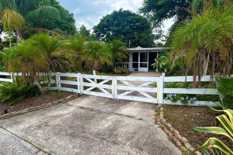 Casa en venta en Lake Wales, Florida, 2 dormitorios, 132.39 m2 № 1901865 - foto 7