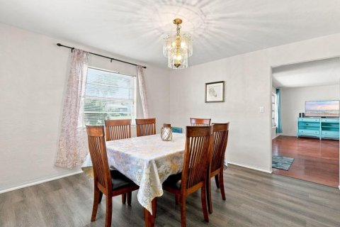 Casa en venta en Daytona Beach, Florida, 4 dormitorios, 163.14 m2 № 2303376 - foto 14