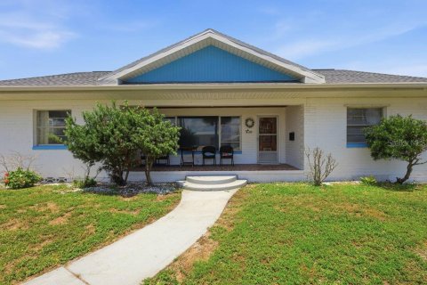 Casa en venta en Daytona Beach, Florida, 4 dormitorios, 163.14 m2 № 2303376 - foto 8