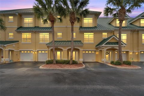 Adosado en Apollo Beach, Florida 3 dormitorios, 231.14 m2 № 2119527