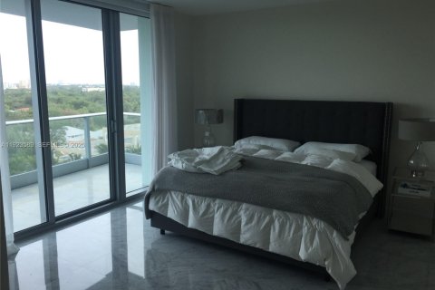 Купить кондоминиум в Майами, Флорида 2 спальни, 148.18м2, № 1983606 - фото 10