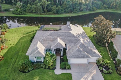 Casa en venta en Palm Harbor, Florida, 4 dormitorios, 257.06 m2 № 1894596 - foto 1
