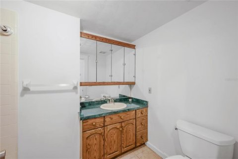 House in Brandon, Florida 3 bedrooms, 189.89 sq.m. № 2313115 - photo 21