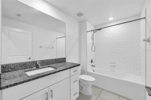 Casa en alquiler en Wimauma, Florida, 4 dormitorios, 171.03 m2 № 1899140 - foto 13