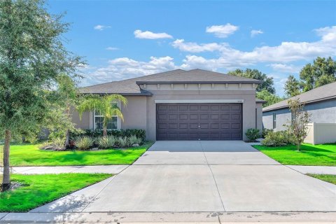 Casa en alquiler en Wimauma, Florida, 4 dormitorios, 171.03 m2 № 1899140 - foto 1