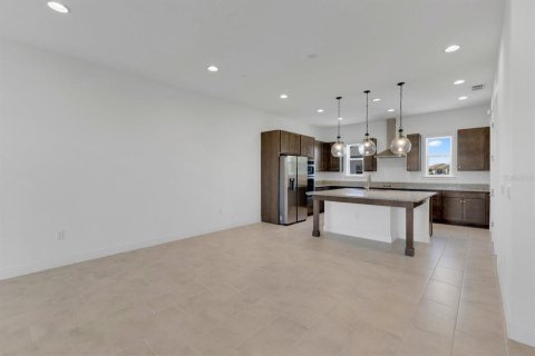 Townhouse in Orlando, Florida 3 bedrooms, 214.6 sq.m. № 2199430 - photo 21