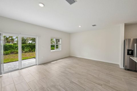 Touwnhouse à vendre à Port St. Lucie, Floride: 3 chambres, 139.91 m2 № 2382951 - photo 6