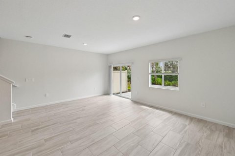 Touwnhouse à vendre à Port St. Lucie, Floride: 3 chambres, 139.91 m2 № 2382951 - photo 5