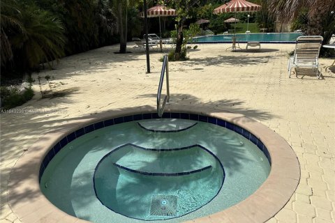 Copropriété à vendre à Plantation, Floride: 2 chambres, 88.44 m2 № 1836183 - photo 17