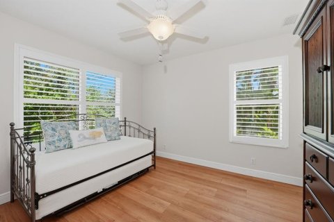 House in Longboat Key, Florida 4 bedrooms, 269.32 sq.m. № 2117293 - photo 30