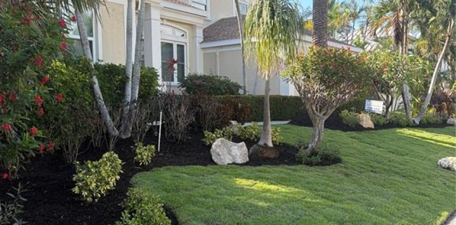House in Longboat Key, Florida 4 bedrooms, 269.32 sq.m. № 2117293