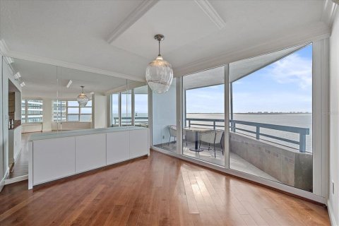 Condominio en alquiler en Sarasota, Florida, 2 dormitorios, 152.55 m2 № 1659588 - foto 9