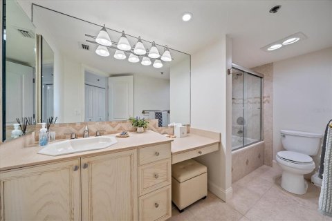 Condominio en alquiler en Sarasota, Florida, 2 dormitorios, 152.55 m2 № 1659588 - foto 13