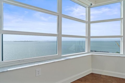 Condominio en alquiler en Sarasota, Florida, 2 dormitorios, 152.55 m2 № 1659588 - foto 28