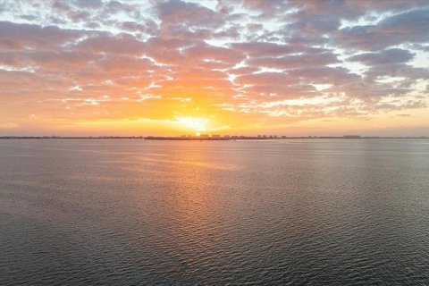 Condominio en alquiler en Sarasota, Florida, 2 dormitorios, 152.55 m2 № 1659588 - foto 11