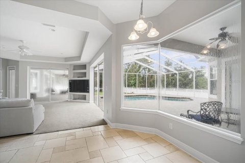 House in Riverview, Florida 6 bedrooms, 509.48 sq.m. № 1533177 - photo 11