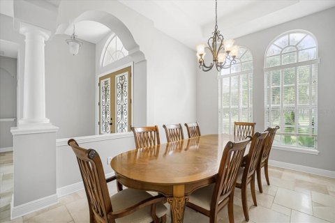 House in Riverview, Florida 6 bedrooms, 509.48 sq.m. № 1533177 - photo 6