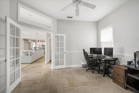 House in Riverview, Florida 6 bedrooms, 509.48 sq.m. № 1533177 - photo 18