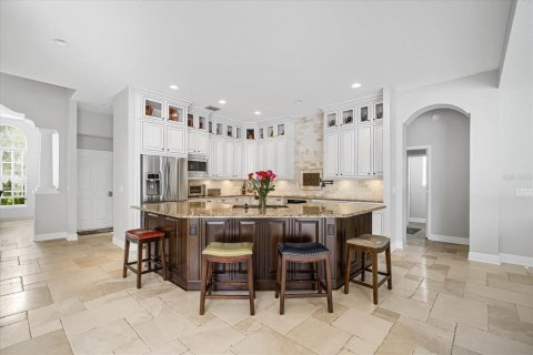 House in Riverview, Florida 6 bedrooms, 509.48 sq.m. № 1533177 - photo 10