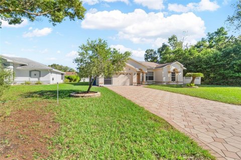 Villa ou maison à vendre à Spring Hill, Floride: 3 chambres, 180.6 m2 № 2416785 - photo 16