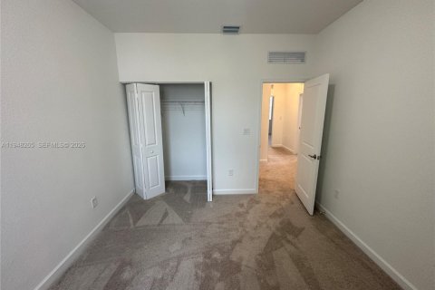 Casa en venta en Miami, Florida, 3 dormitorios, 170.94 m2 № 2152976 - foto 15