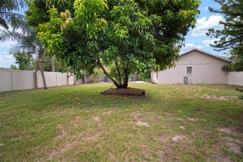 Casa en venta en Valrico, Florida, 4 dormitorios, 178.09 m2 № 1832876 - foto 12