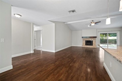 Casa en venta en Valrico, Florida, 4 dormitorios, 178.09 m2 № 1832876 - foto 16