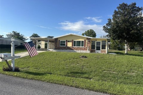 House in Ocala, Florida 2 bedrooms, 80.27 sq.m. № 2157186