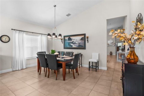Villa ou maison à vendre à Longwood, Floride: 4 chambres, 192.31 m2 № 2358305 - photo 20